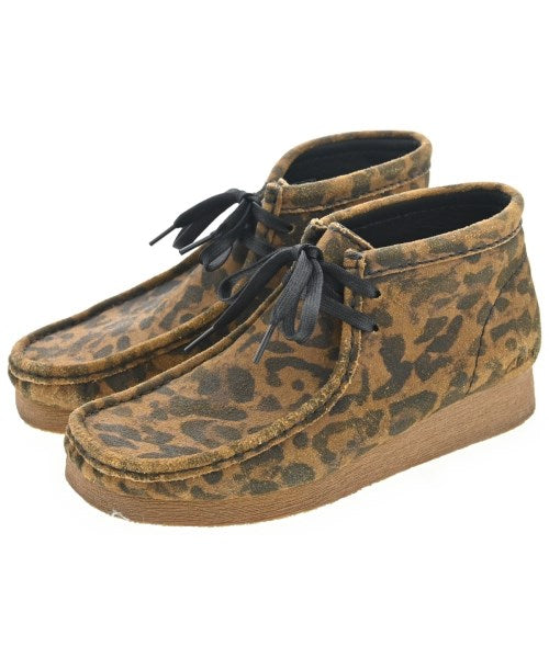 clarks 靴子