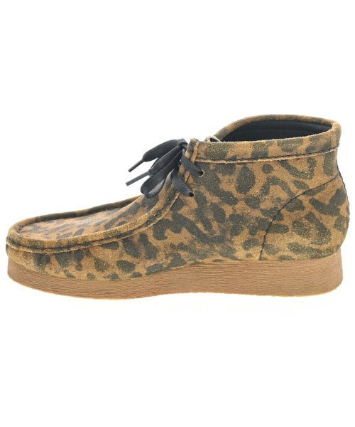 clarks 靴子