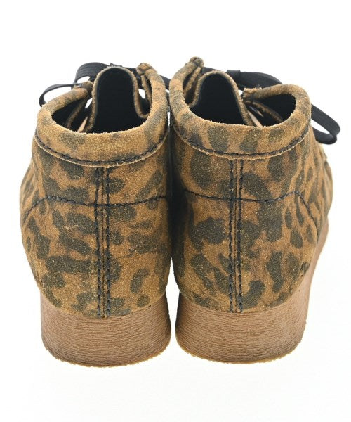 clarks 靴子