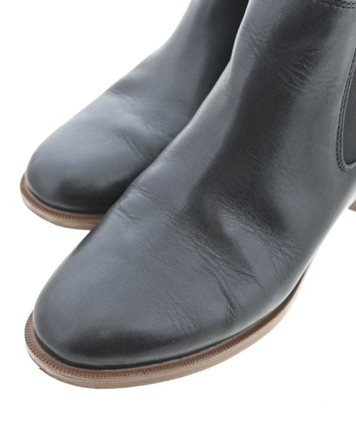 clarks 靴子