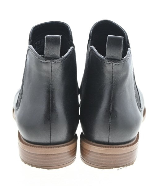clarks 靴子
