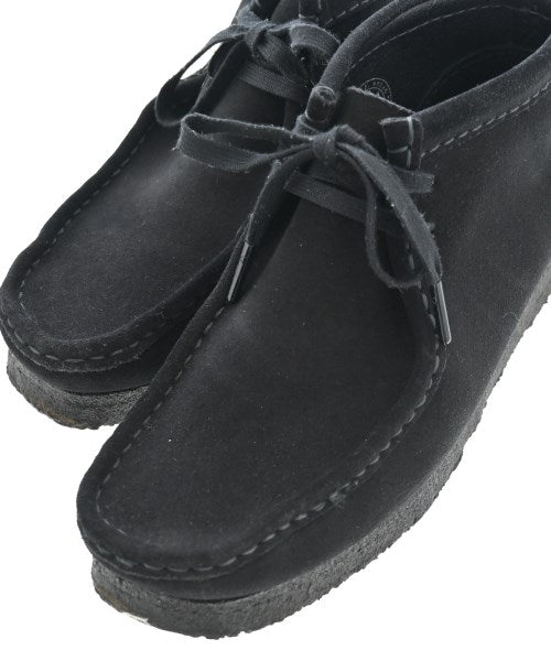 clarks 靴子