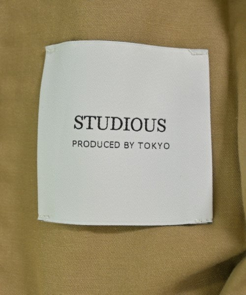 STUDIOUS 支撐領外套