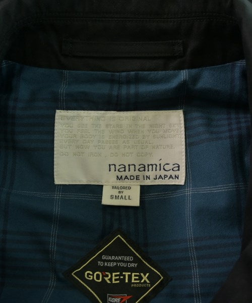 nanamica 支撐領外套