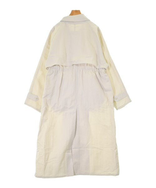 ADAM ET ROPE 支撐領外套