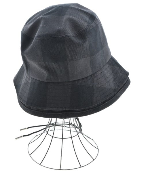 sacai 帽子