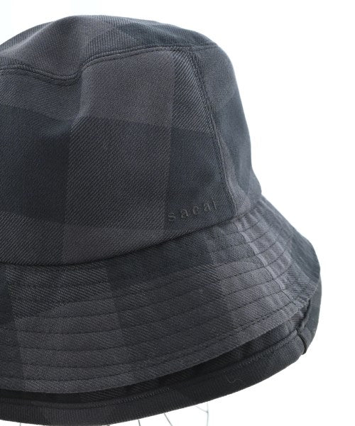 sacai 帽子