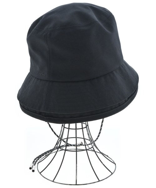 sacai 帽子