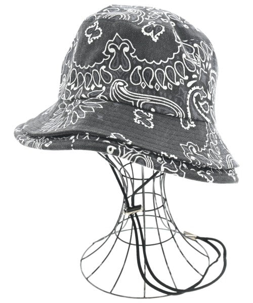 sacai 帽子