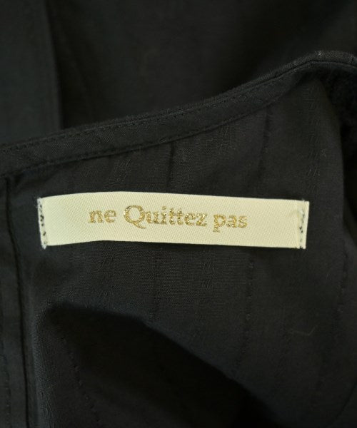 NE QUITTEZ PAS 女襯衫