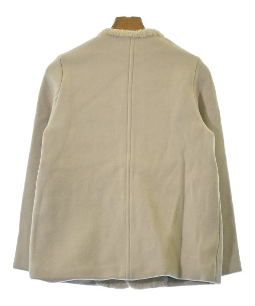 Porter des boutons 羊毛大衣