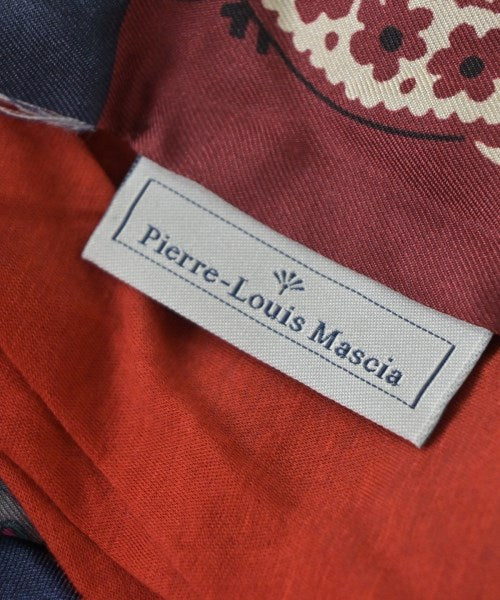 Pierre-Louis Mascia 披肩