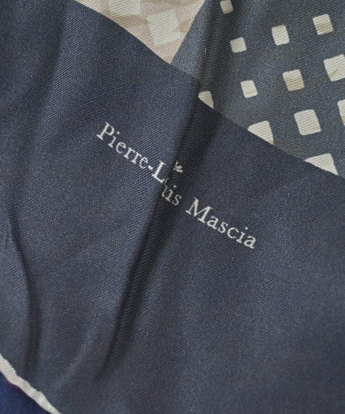 Pierre-Louis Mascia 披肩