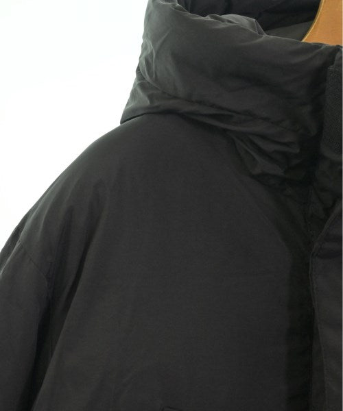 B MING LIFE STORE by BEAMS 羽絨夾克/背心