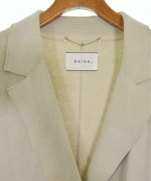 BEIGE, 切斯特披風