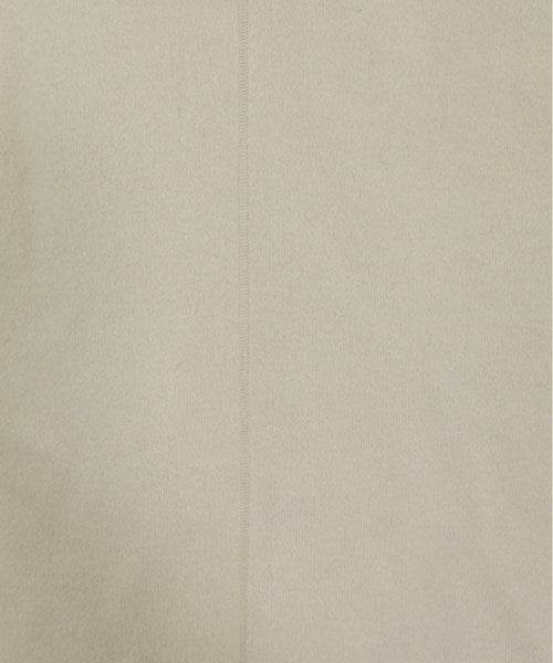 BEIGE, 切斯特披風