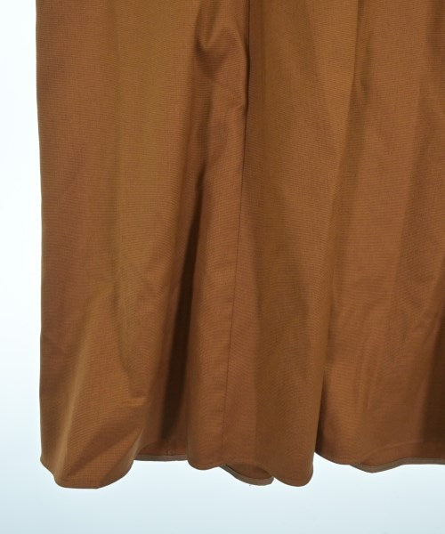 BEIGE, 洋裝