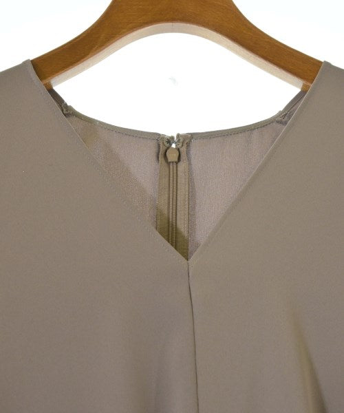 BEIGE, 洋裝