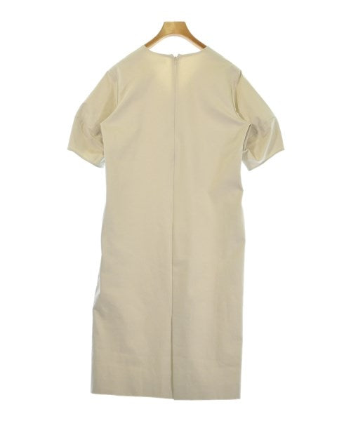 BEIGE, 洋裝