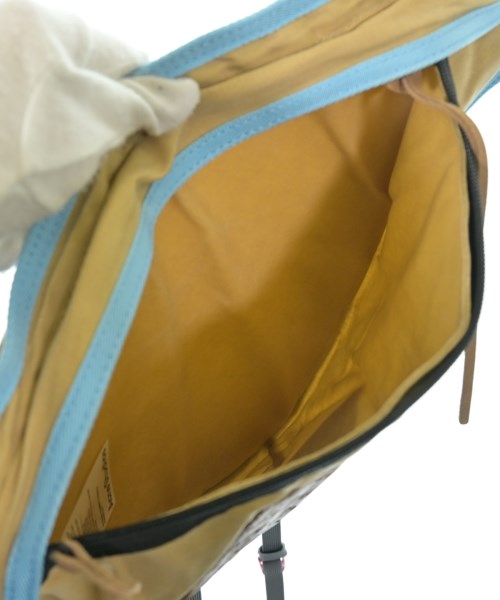 Acne Studios 肩背包