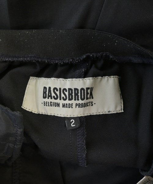 BASISBROEK 長