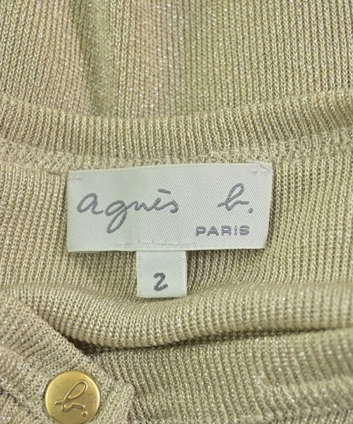 Agnes b. 開襟衫