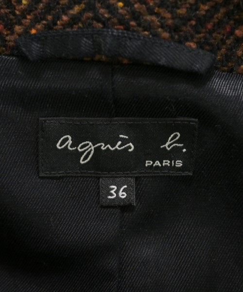 Agnes b. 切斯特披風