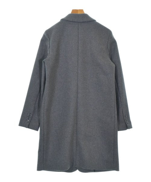A.P.C. 切斯特披風