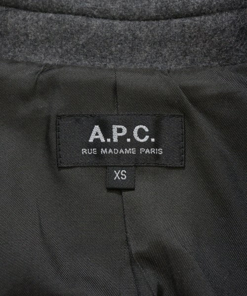 A.P.C. 切斯特披風