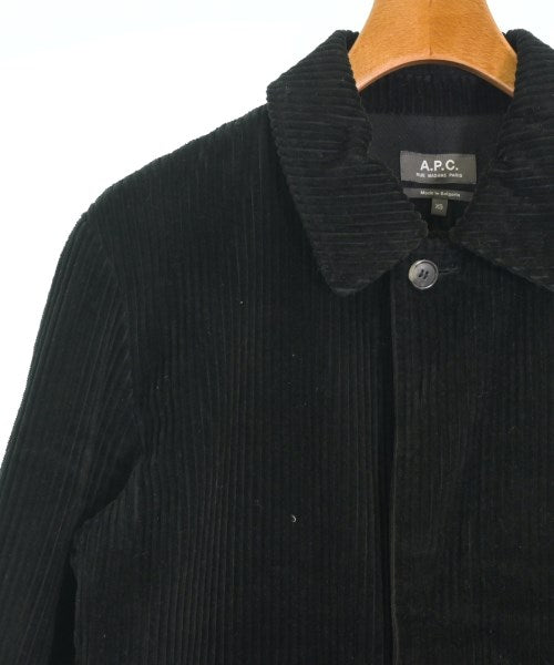 A.P.C. 支撐領外套