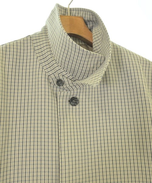 A.P.C. 支撐領外套