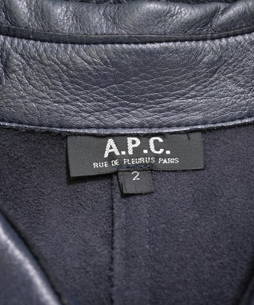 A.P.C. 支撐領外套