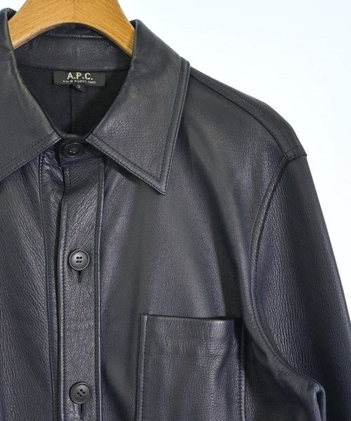A.P.C. 支撐領外套