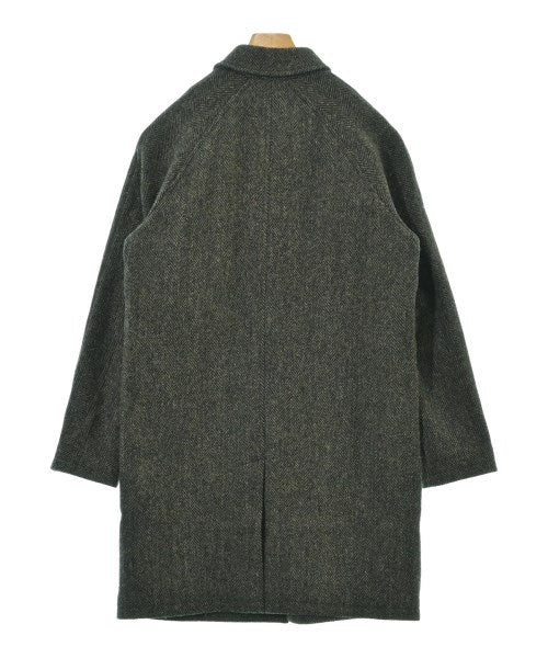 A.P.C. 支撐領外套