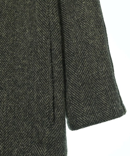 A.P.C. 支撐領外套