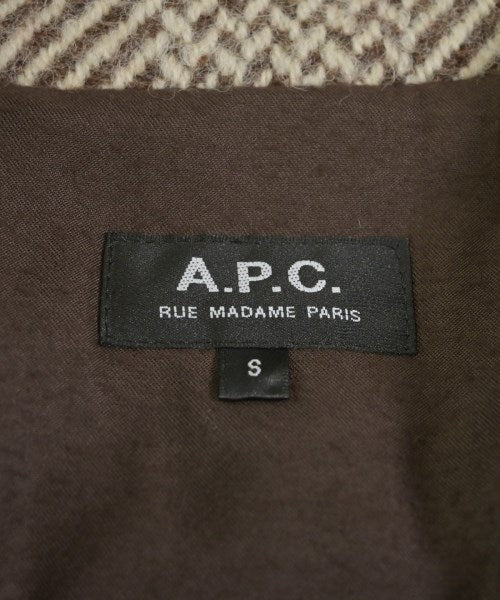 A.P.C. 切斯特披風