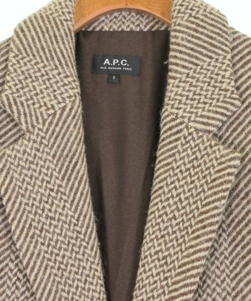 A.P.C. 切斯特披風