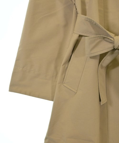 IENA 支撐領外套