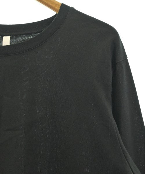 ATTACHMENT T恤/上衣