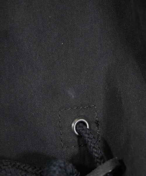 ATTACHMENT 現代外套