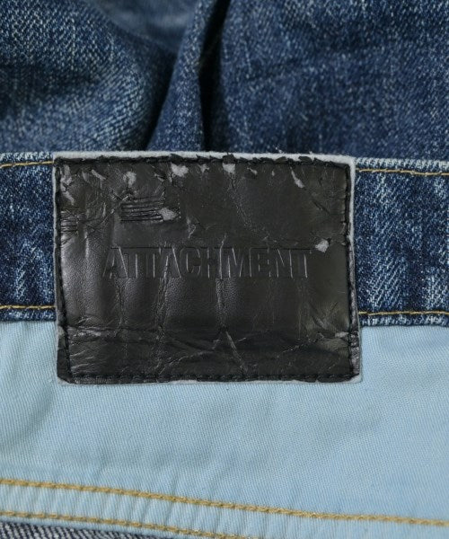 ATTACHMENT 牛仔褲