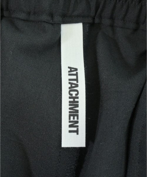 ATTACHMENT 短褲