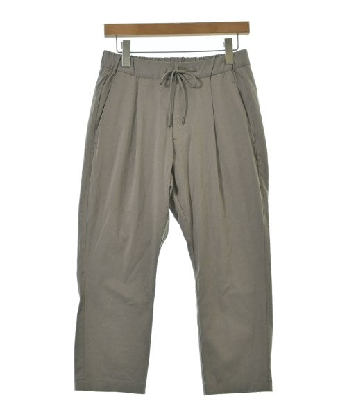 ATTACHMENT 商務西裝