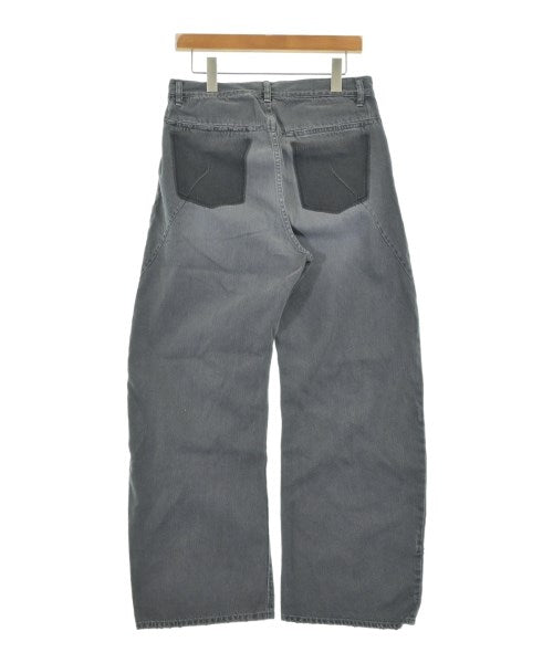 ATTACHMENT 牛仔褲