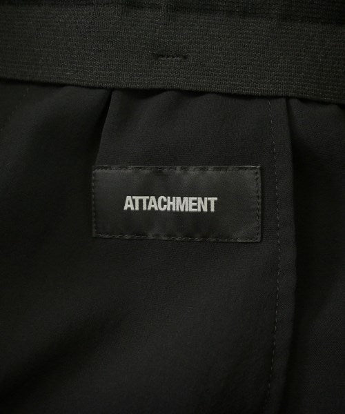 ATTACHMENT 短褲