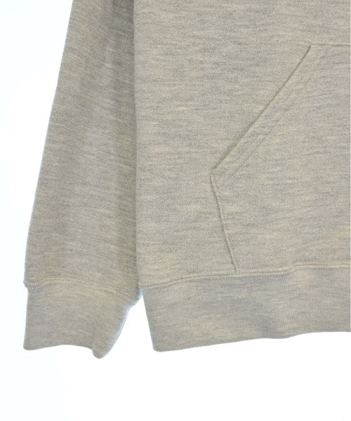 UNIVERSAL PRODUCTS 連帽衫