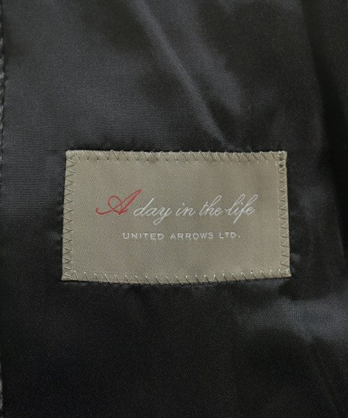 a day in the life UNITED ARROWS 支撐領外套