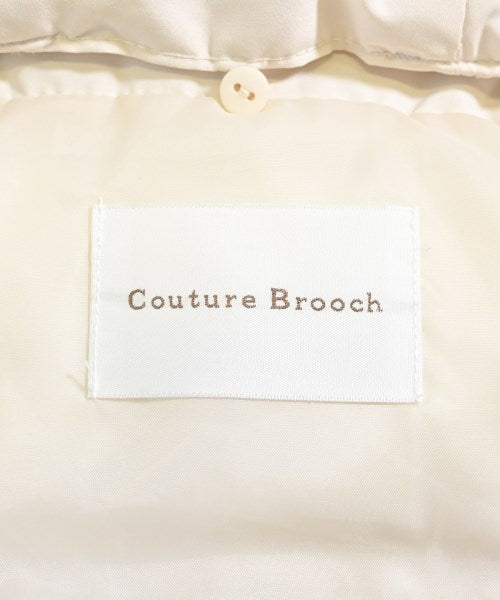 Couture brooch 羽絨夾克/背心
