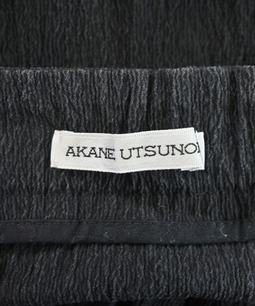 AKANE UTSUNOMIYA 膝上裙