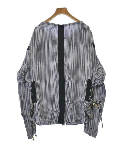 AKANE UTSUNOMIYA 休襯衫